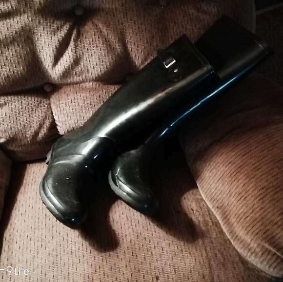 Rubber boots - Picture 1 of 3